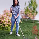 Posed 080-4530 Woman