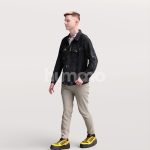 Posed 033-3221 Man