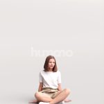 Posed 045-3715 Woman
